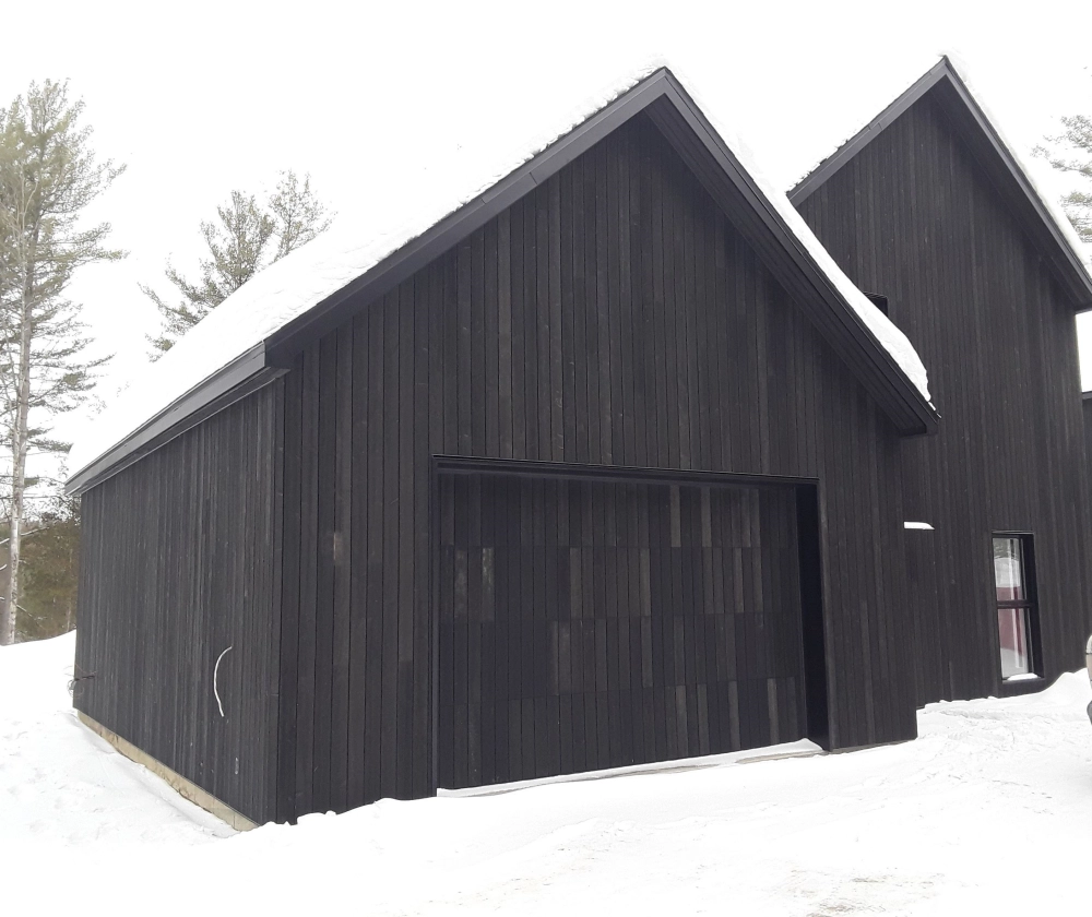 Épinette noueuse fini brut Exterol couleur Ébène