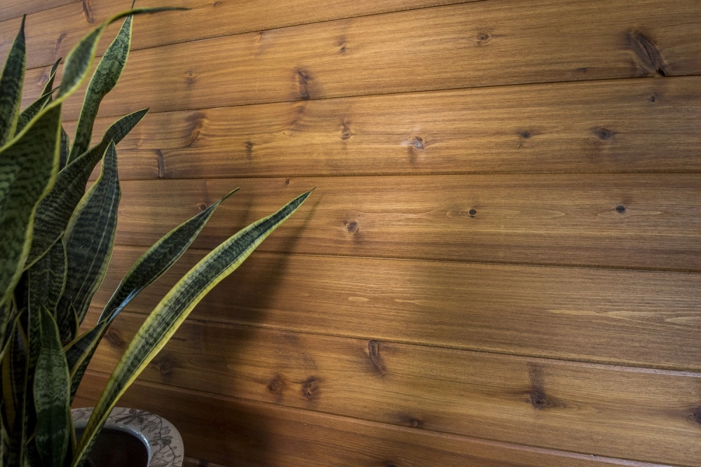 Cèdre ROUGE noueux fini sablé Primol Greenol couleur Douglas
