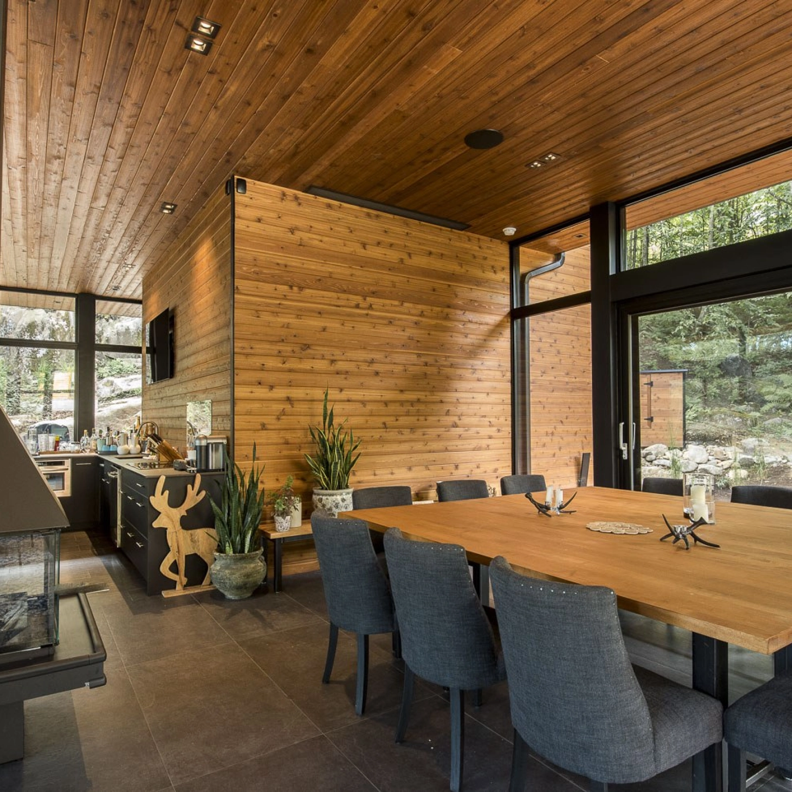 Cèdre ROUGE noueux fini sablé Primol Greenol couleur Douglas